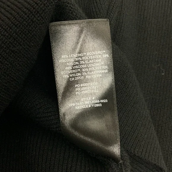 Aritzia Wilfred Tuscany Cropped Sweater - Picture 16 of 16